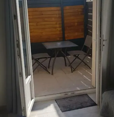 Maison Au Calme Proche Brie Comte Robert Apartment *